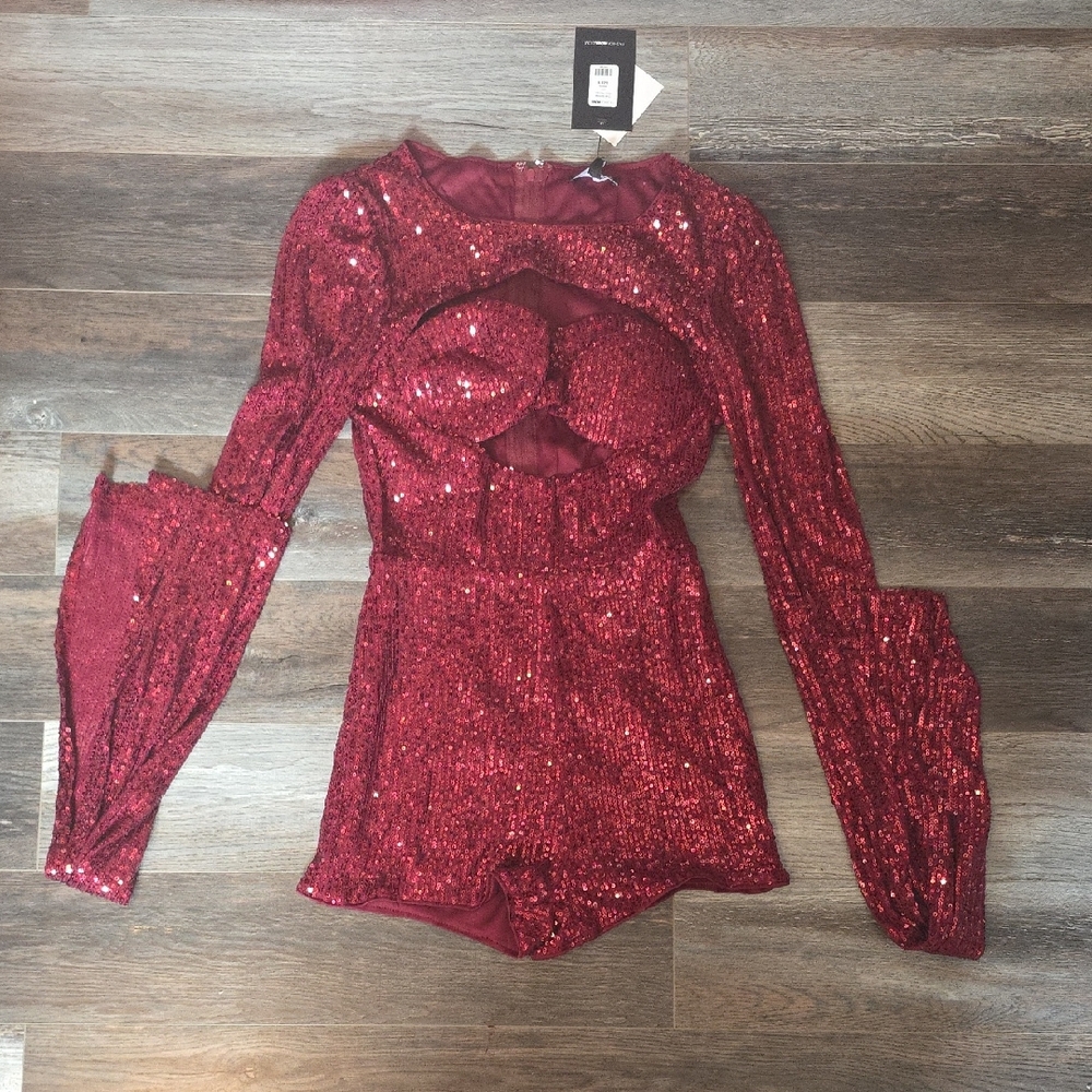 Elegant Red Sequin Long Sleeve Dress
